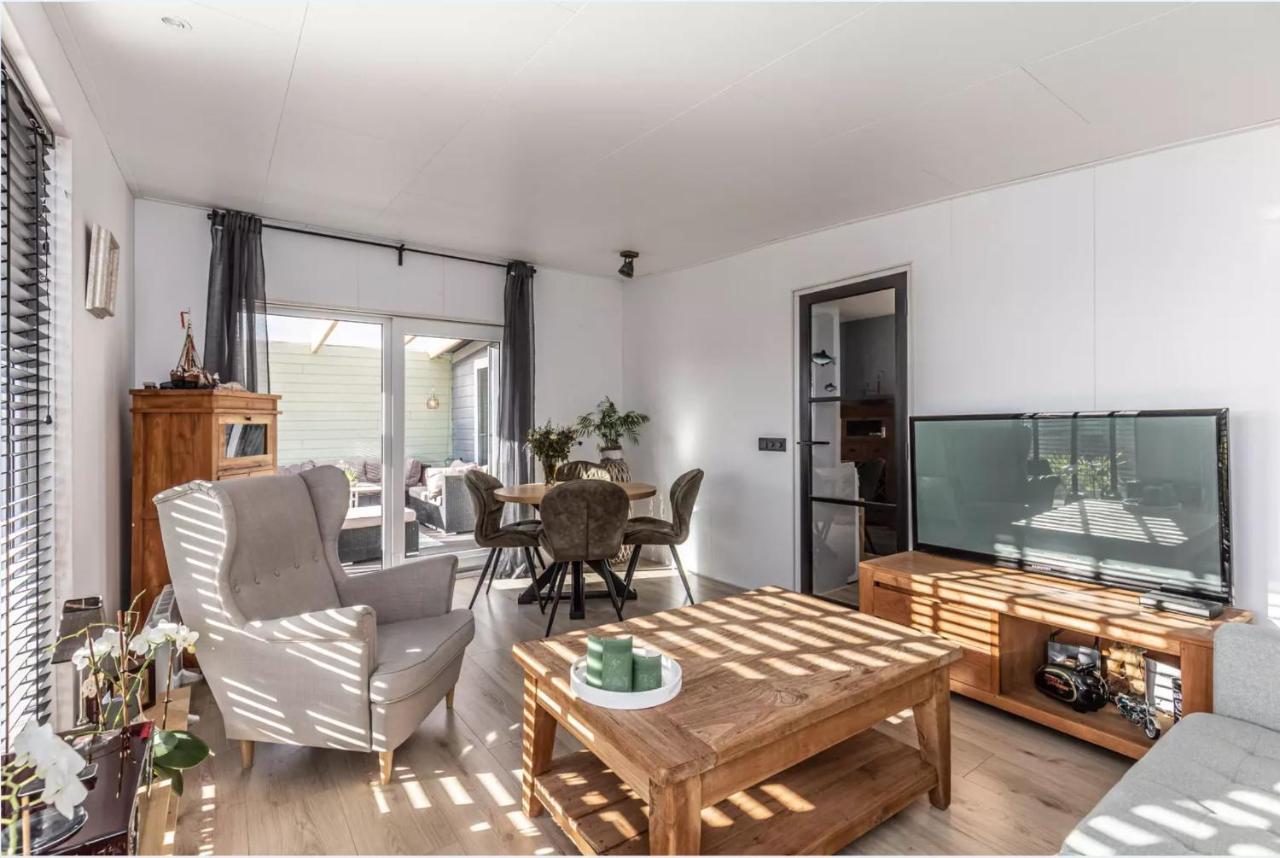 Vila Oase Aan De Kaag Warmond Exteriér fotografie